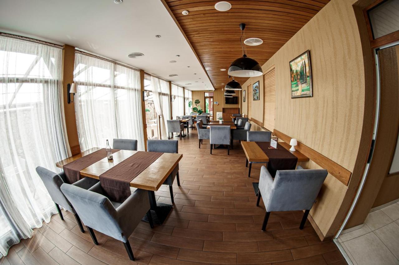 Hotel Kolobok Kniahynynok Exteriér fotografie